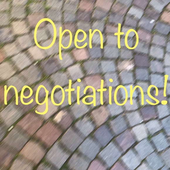 Feel free to make offers on any items! - Picture 1 of 1